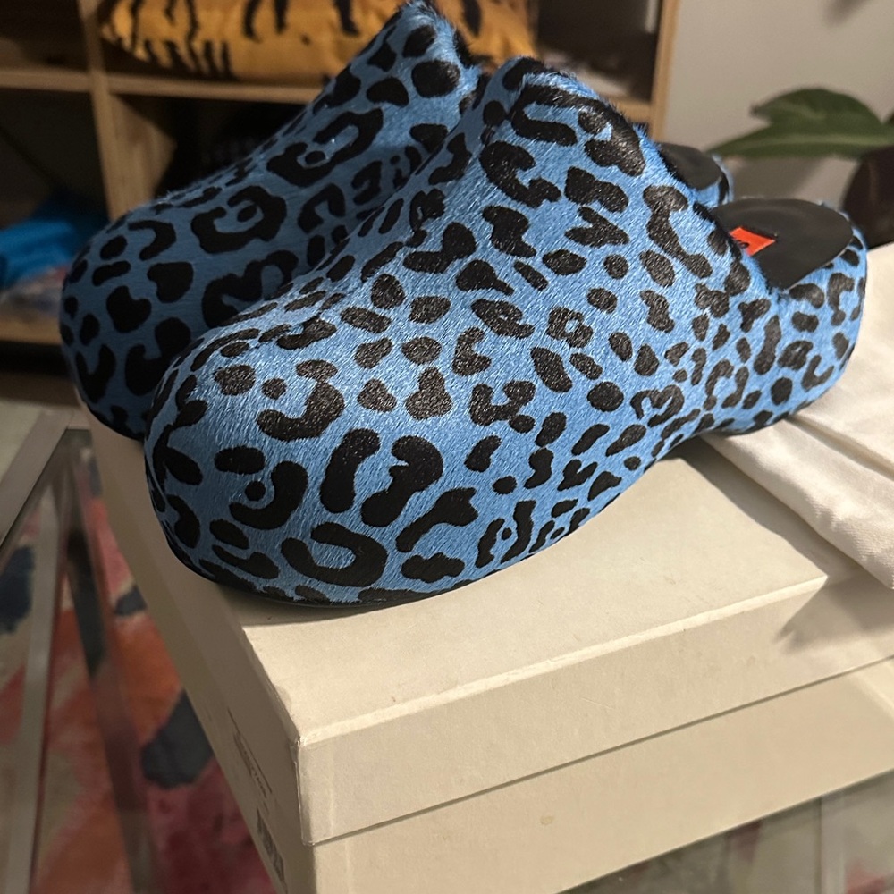 Simon Miller Blue and Black Leopard Calf hair Mules - Picture 2 of 8